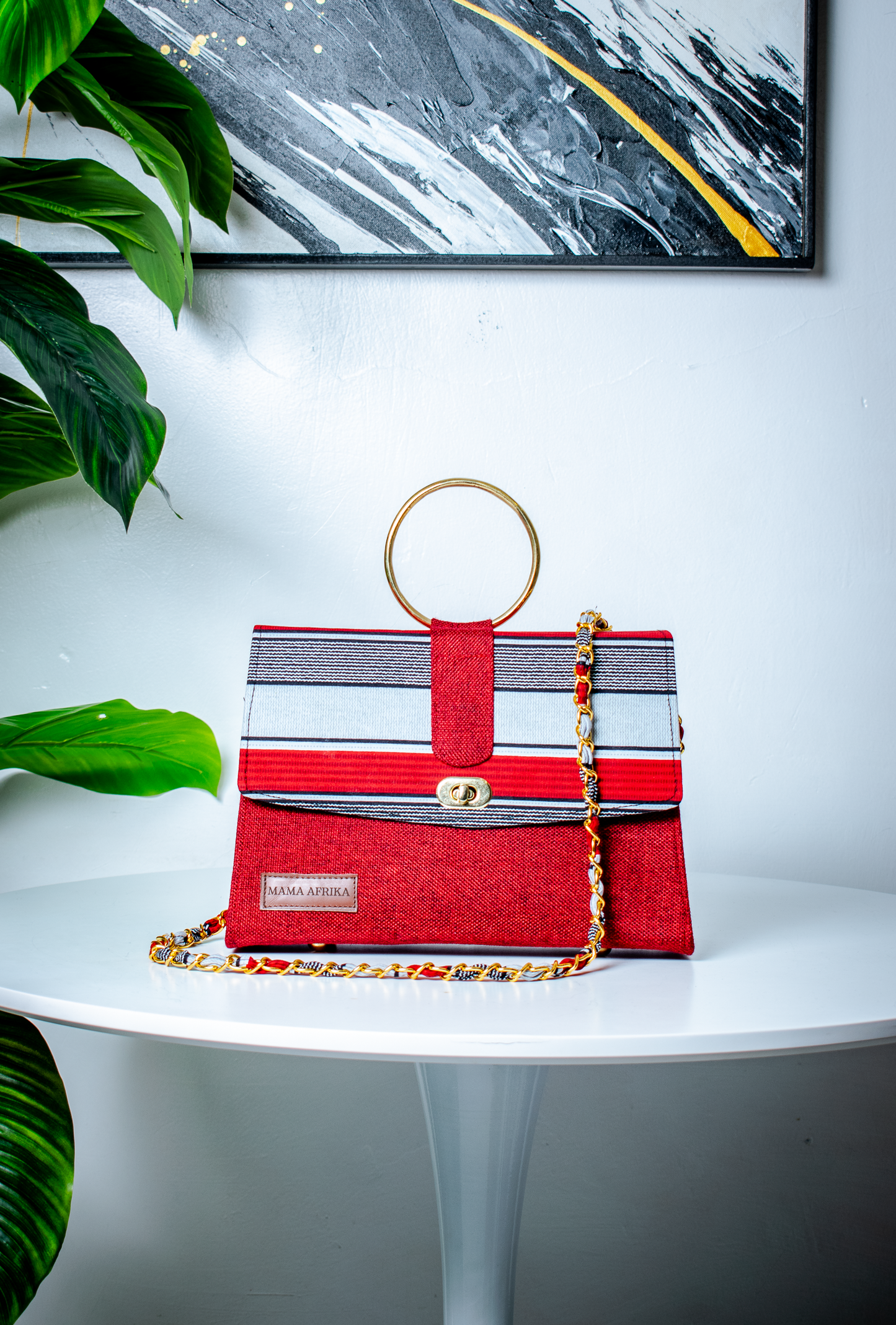 Mama Afrika Ring Handle Clutch