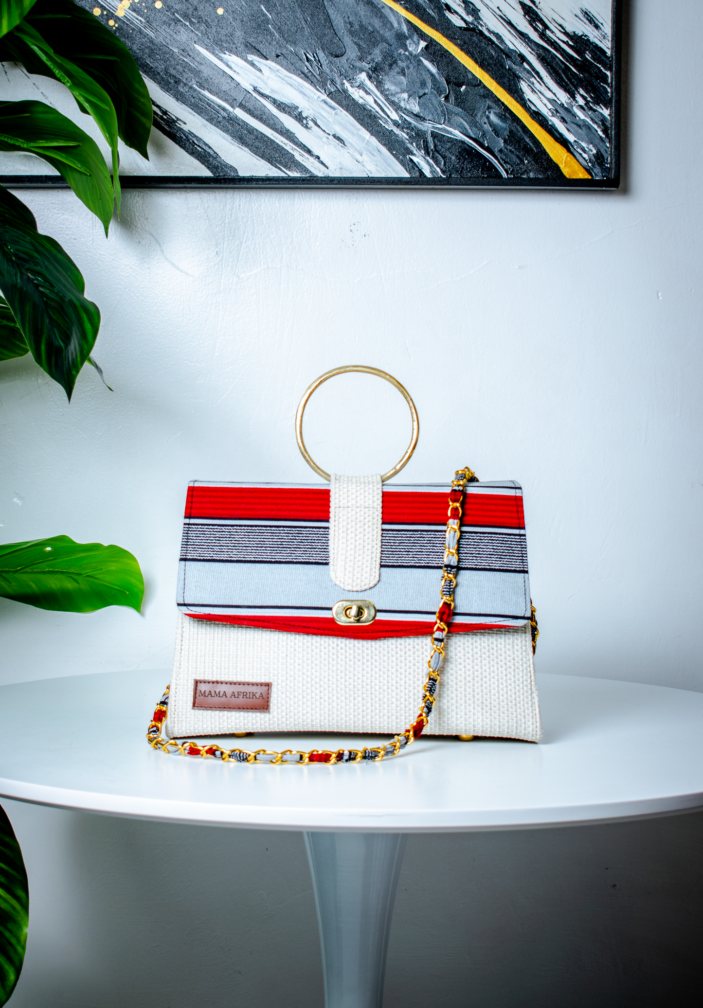 Mama Afrika Ring Handle Clutch